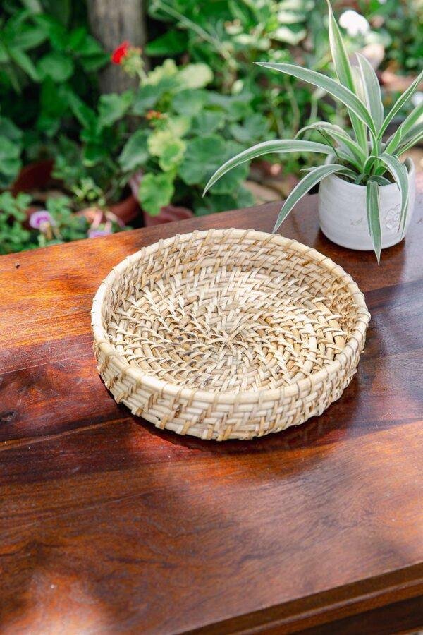 round rattan cane tray