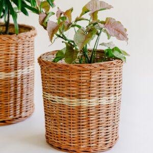 wicker planter