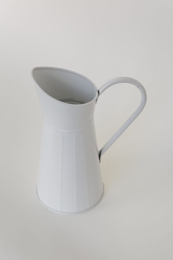 short & ribbed pitcher vase